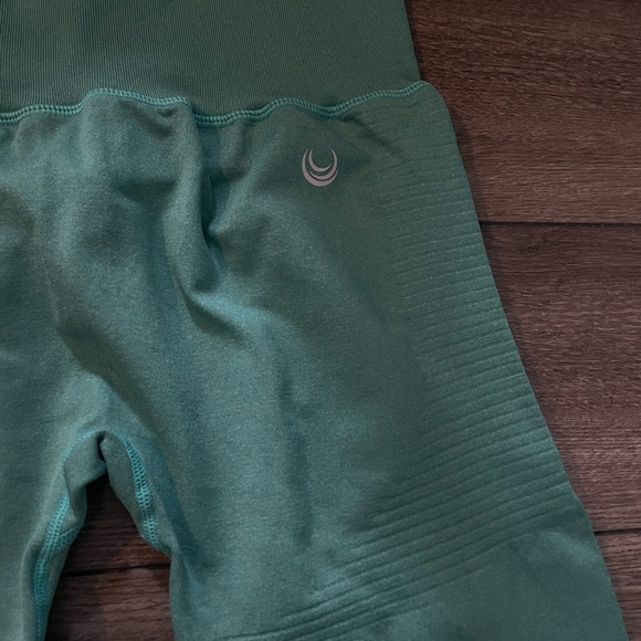 LAZULI LEGGINGS - Picture 1 of 2